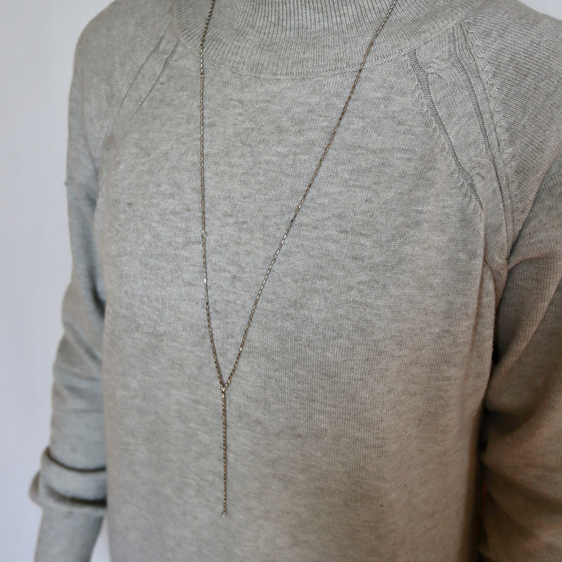 long quiet necklace