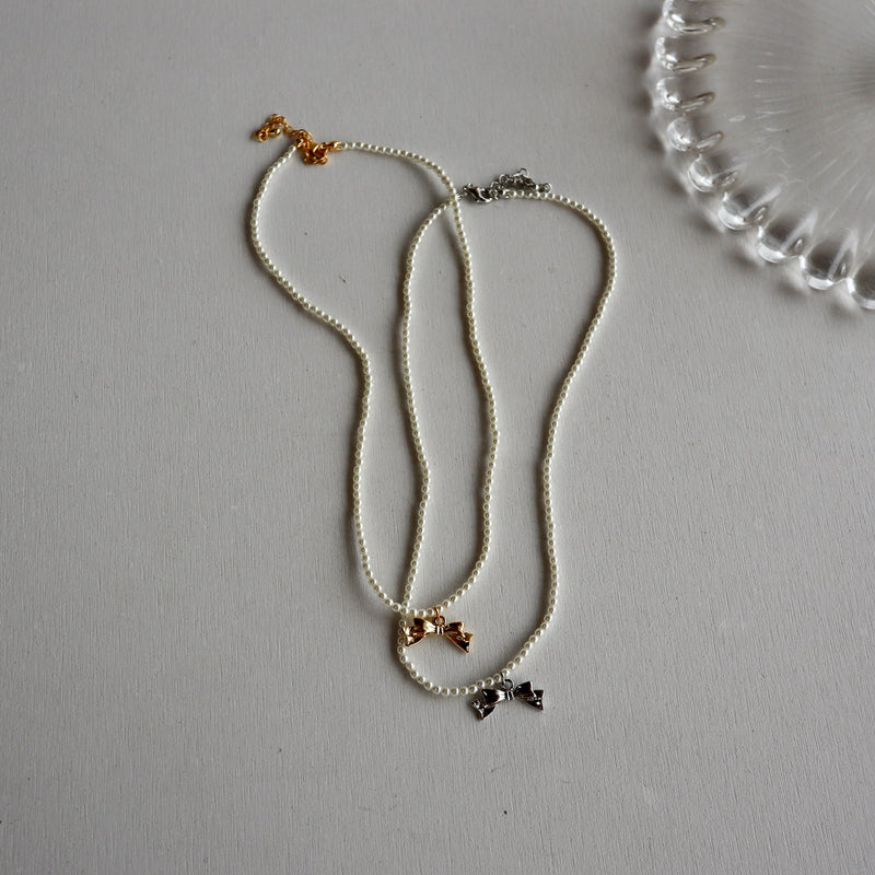 pearl & ribbon necklace