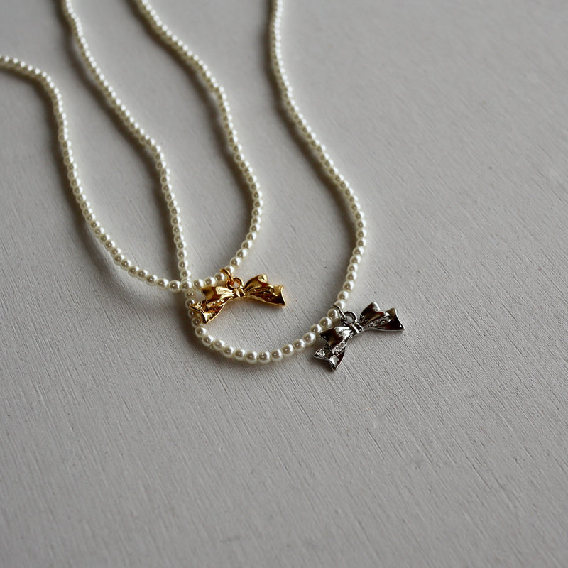 pearl & ribbon necklace