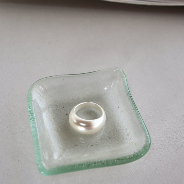 shiny white acryl ring