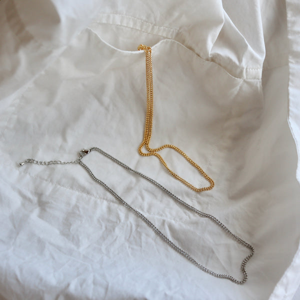dot to line necklace