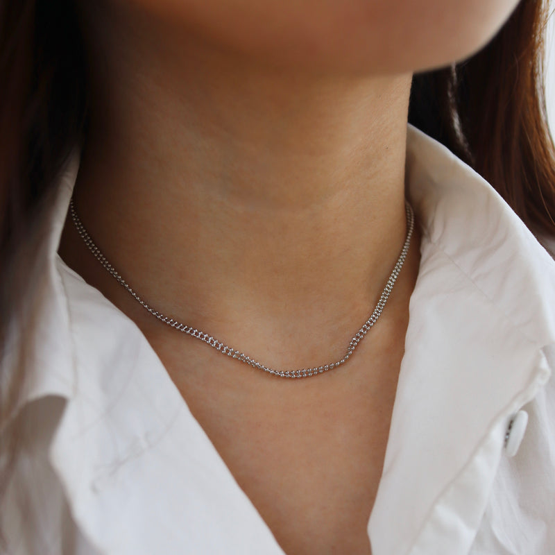dot to line necklace
