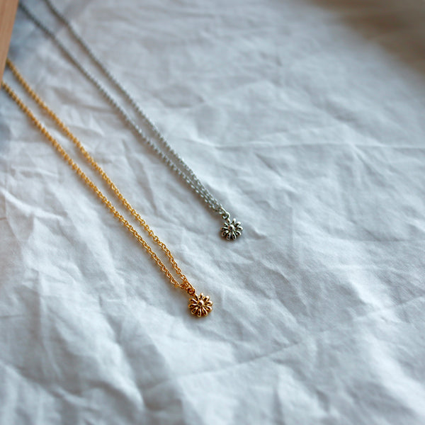 delicate cosmos necklace