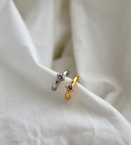 one grain zir ear cuff