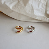 hug tube ring