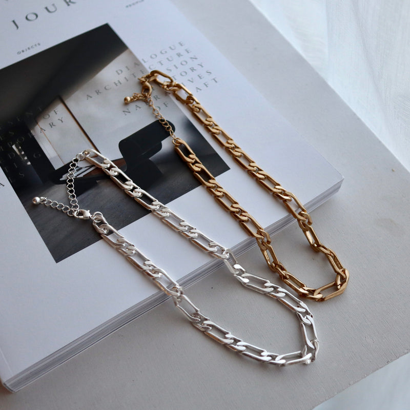 firm chain necklace