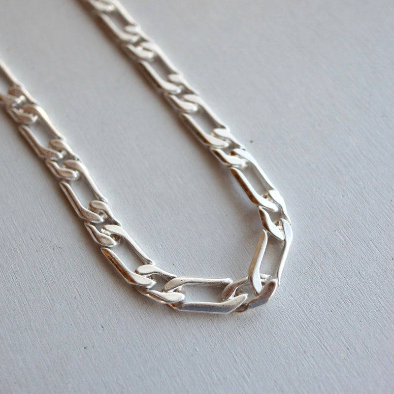 firm chain necklace