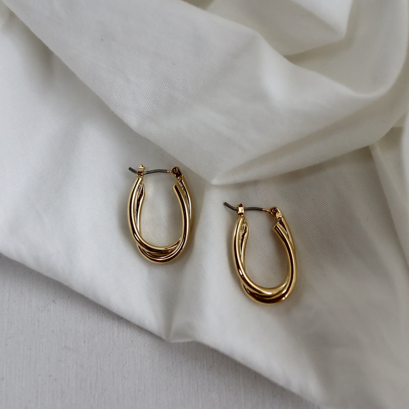 overlap ellipse pierce