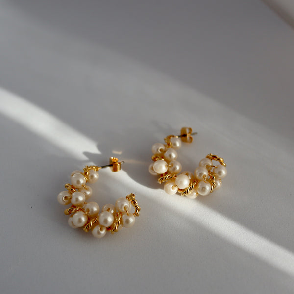 pearl wreath pierce