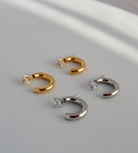 petit zir curl pierce