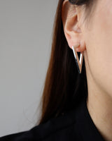 shape V pierce