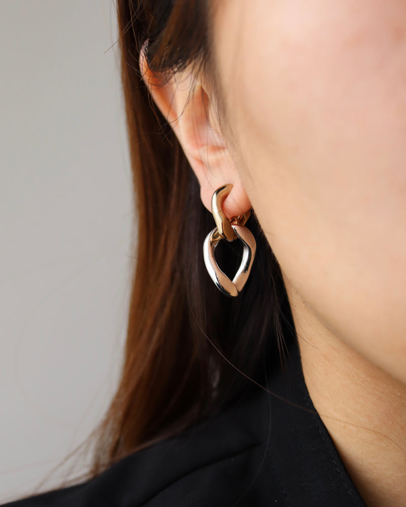 shiny hoop golsil pierce