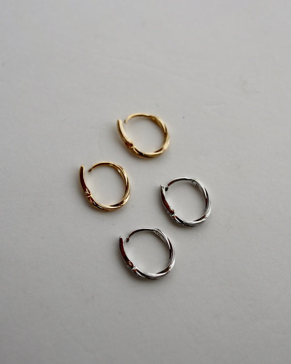 twist thin clip pierce