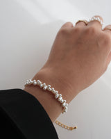 shake pearl bracelet