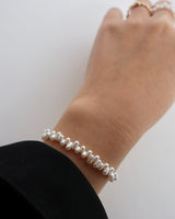 shake pearl bracelet