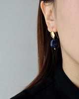 hanger stone pierce