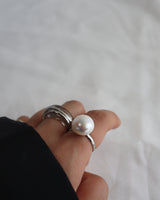 the pearl ring