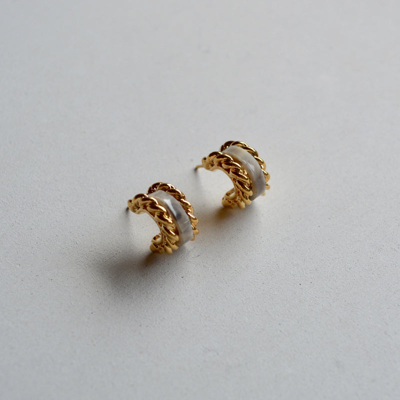 collar curl pierce - beller