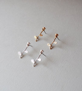 simple tulips pierce