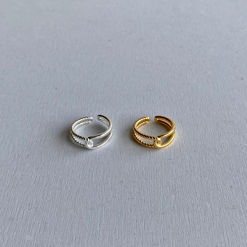 two lines ring