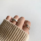 two lines ring