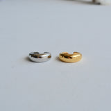 greasy shiny ring