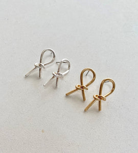 one knot pierce