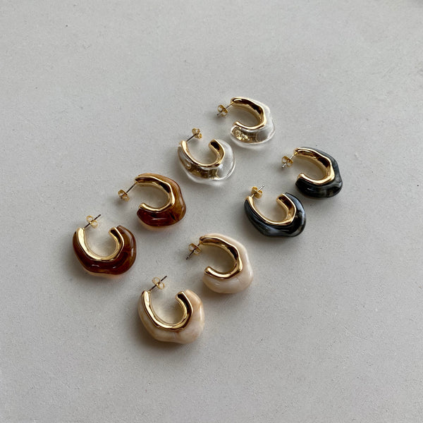 stiffly hook pierce