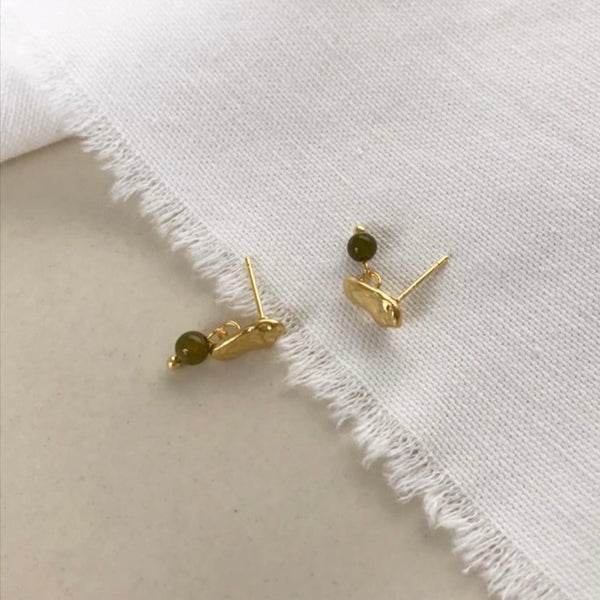 petit natural stone pierce