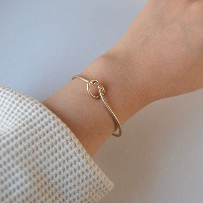 dot knot bangle