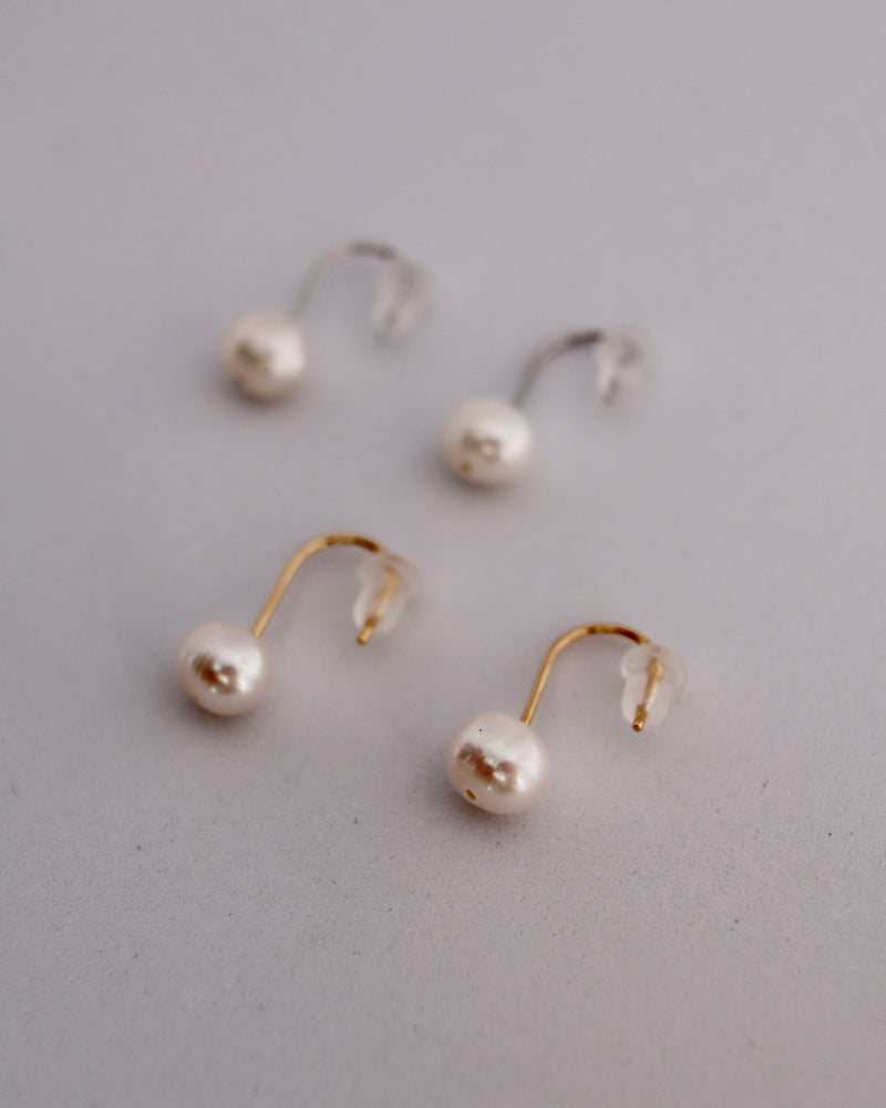 one point pearl hook pierce